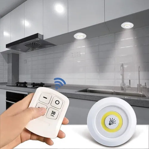 LITE PRO® LÁMPARA LED PORTÁTIL CON CONTROL REMOTO KIT X 3 UNIDADES